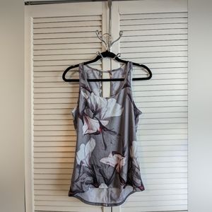 Fabletics Gray Floral Tank